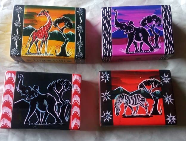 JEWELRY BOX 