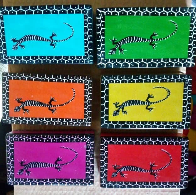 JEWELRY BOX