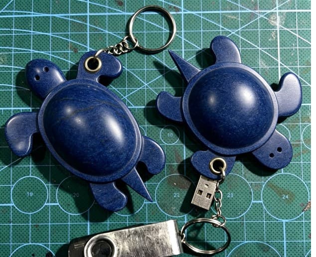 TORTOISE KEY HOLDER