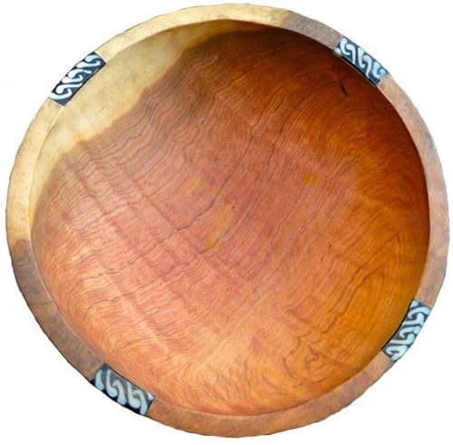 WOODEN BOWL 